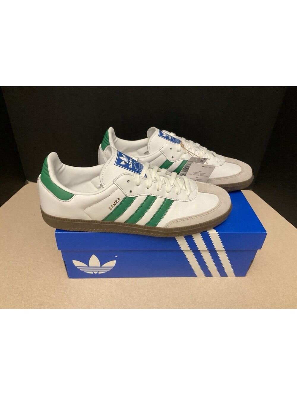 New! Men’s Adidas Originals Samba OG White/Green Athletic Shoes. Size 10. Nice!!